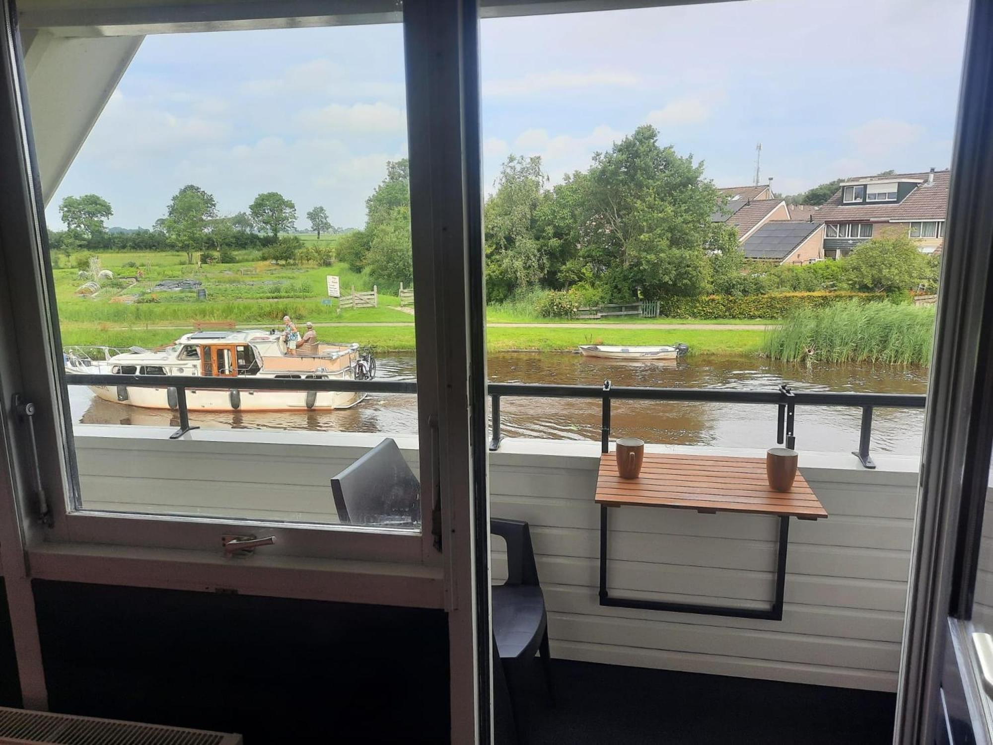 Wetterwillefriesland Wommels Номер фото